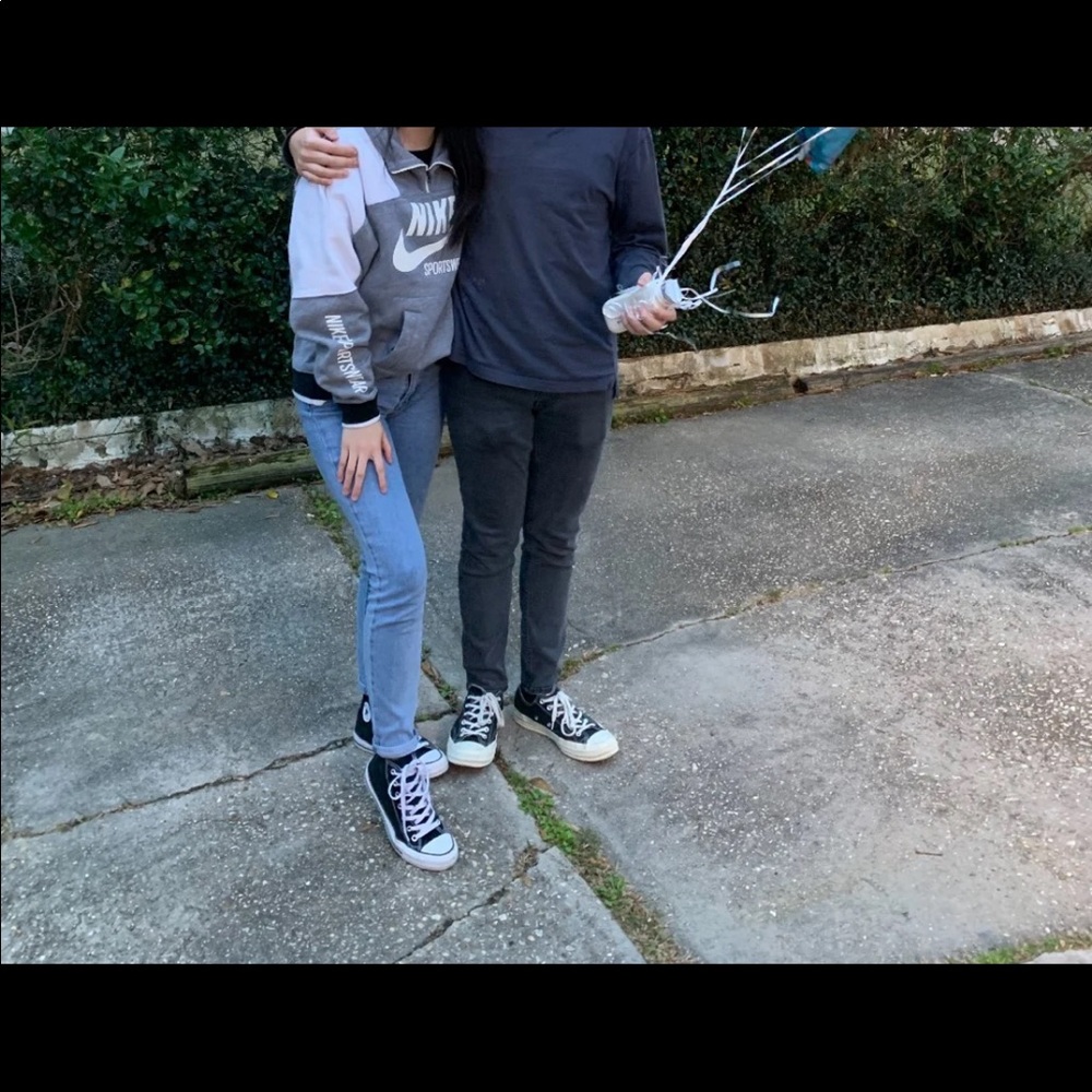 levi high rise skinny - Picture 4 of 4